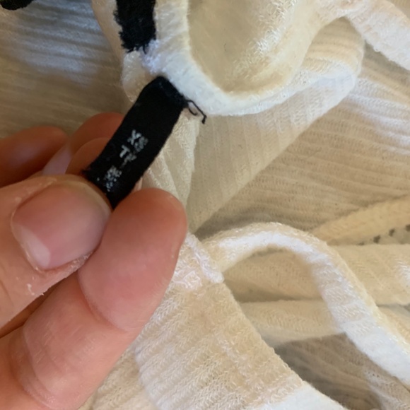 Crop Top - Picture 5 of 5